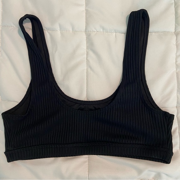 Black Ribbed Bikini Top - Picture 4 of 5